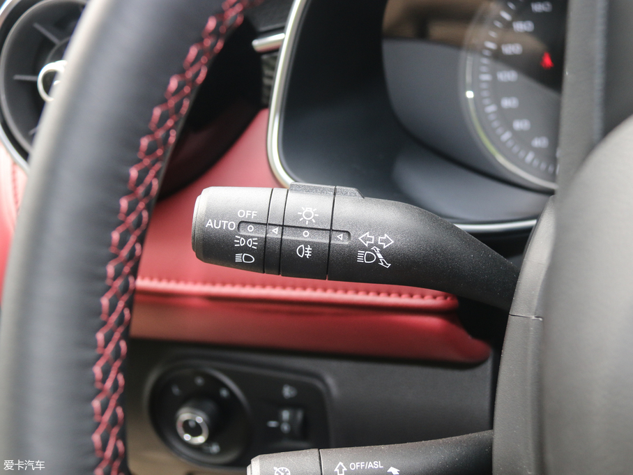 2017MG6 20T ԄTrophyW V