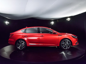 201720T ԄTrophyW V w^