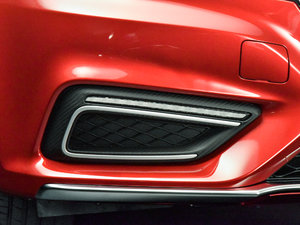 201720T ԄTrophyW V ^