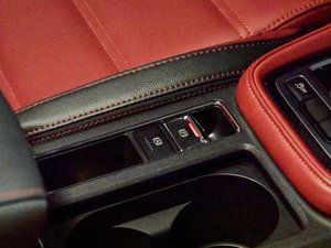 201720T ԄTrophyW V п؅^