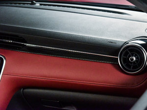 201720T ԄTrophyW V п؅^