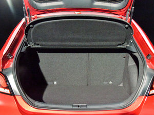 201720T ԄTrophyW V g