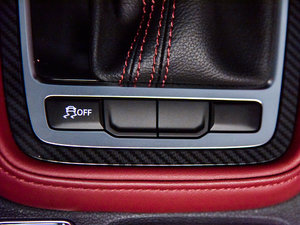 201720T ԄTrophyW V п؅^