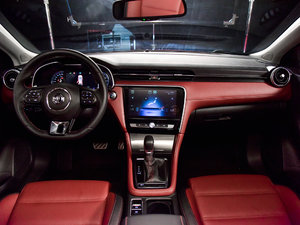 201720T ԄTrophyW V п؅^