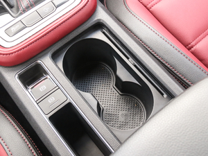 201720T ԄTrophyW V g