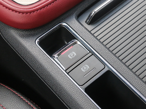 201720T ԄTrophyW V v܇Ƅ