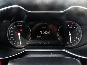 201720T ԄTrophyW V x