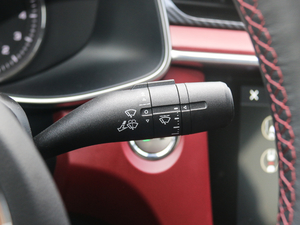 201720T ԄTrophyW V п؅^