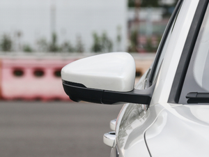 201720T ԄTrophyW V ^