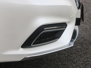 201720T ԄTrophyW V ^