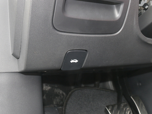 201720T ԄTrophyW V g