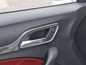 201720T ԄTrophyW V g