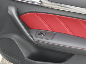 201720T ԄTrophyW V g