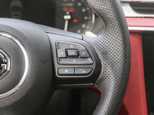 201720T ԄTrophyW V п؅^