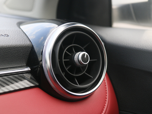 201720T ԄTrophyW V п؅^