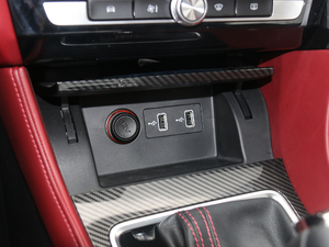 201720T ԄTrophyW V п؅^