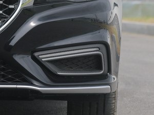 201720T ԄTrophyW V ǰF