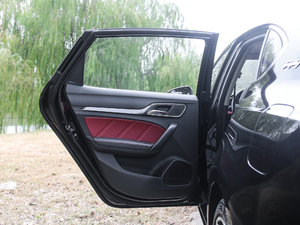 201720T ԄTrophyW V ܇T