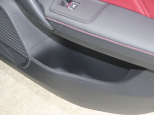 201720T ԄTrophyW V g