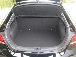 201720T ԄTrophyW V g