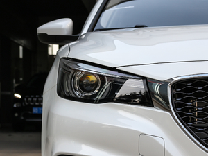 201720T ԄӾӢ V ^