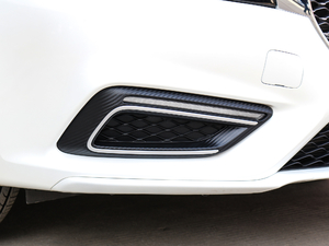 201720T ԄӾӢ V ^