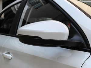 201720T ԄӾӢ V ^