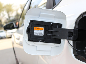 201720T ԄӾӢ V ^