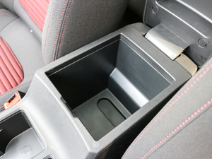 201720T ԄӾӢ V g