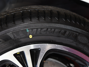 201720T ԄW V ݆̥Ʒ