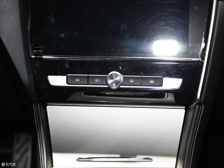 2018MG6Դ 45T E-DRIVE(q) PILOT(lin)W(wng)