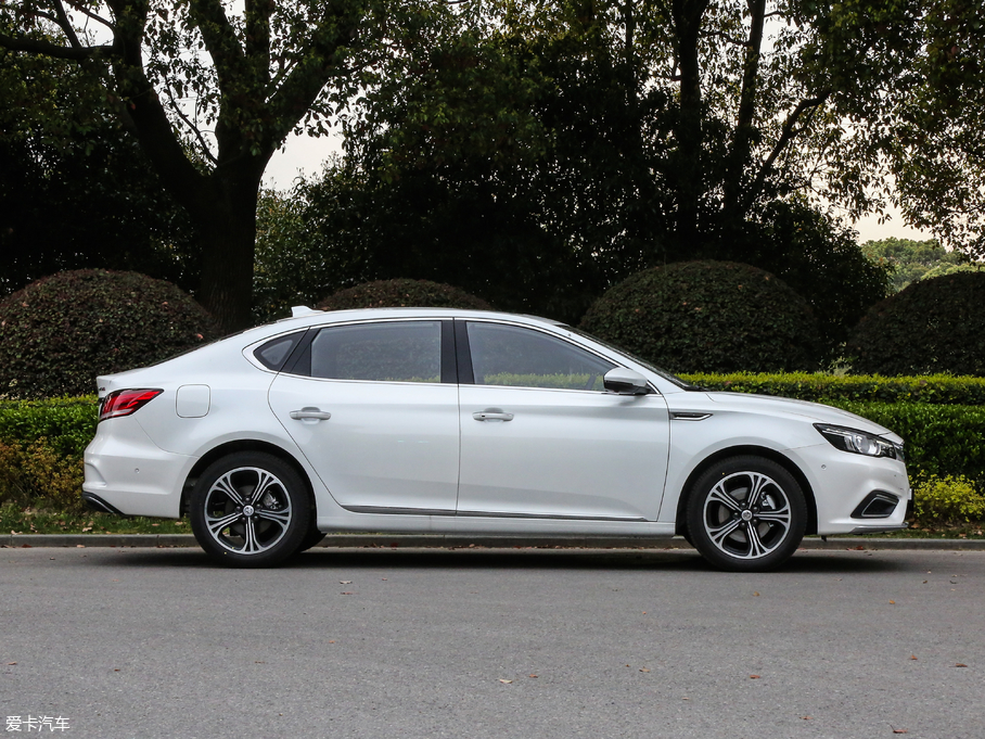 2018��MG6����Դ 45T E-DRIVE����� PILOT�������W��