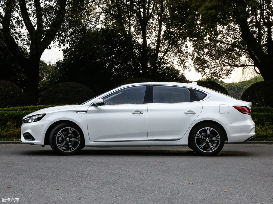 2018MG6Դ 45T E-DRIVE(q)(dng) PILOT(j)(lin)W(wng)