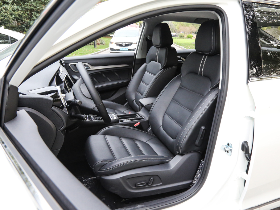 2018MG6Դ 45T E-DRIVE PILOTW