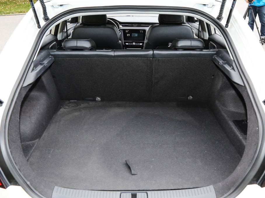 2018��MG6����Դ 45T E-DRIVE����� PILOT�������W��