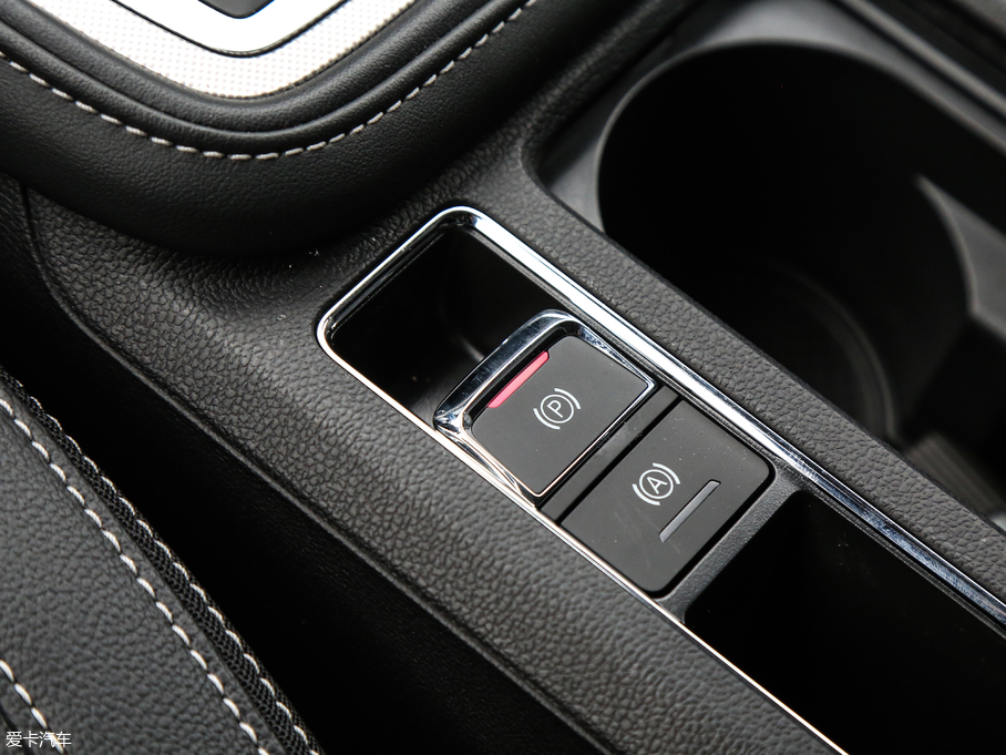 2018MG6Դ 45T E-DRIVE PILOTW