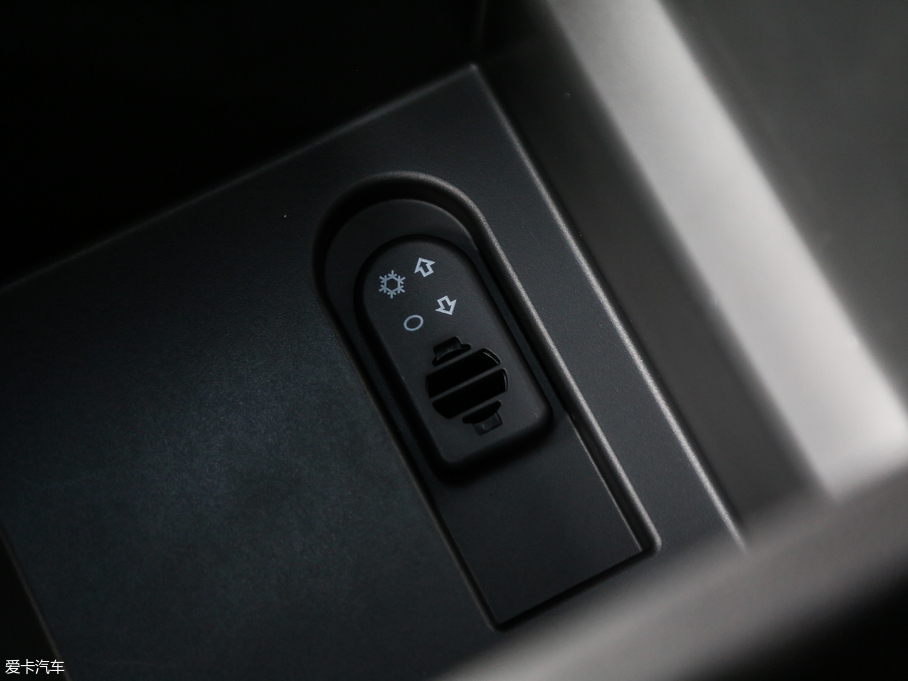 2018MG6Դ 45T E-DRIVE PILOTW