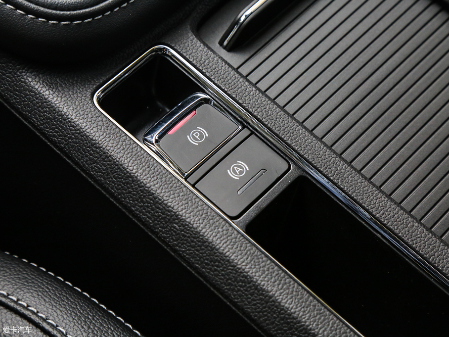 2018MG6Դ 45T E-DRIVE PILOTW