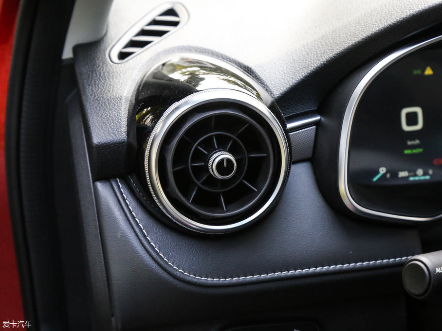 2018MG6Դ 45T E-DRIVE(q) PILOT(lin)W(wng)