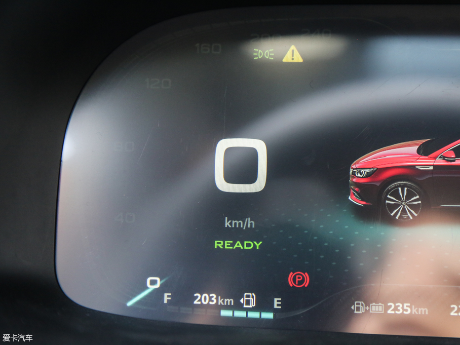 2018MG6Դ 45T E-DRIVE PILOTW