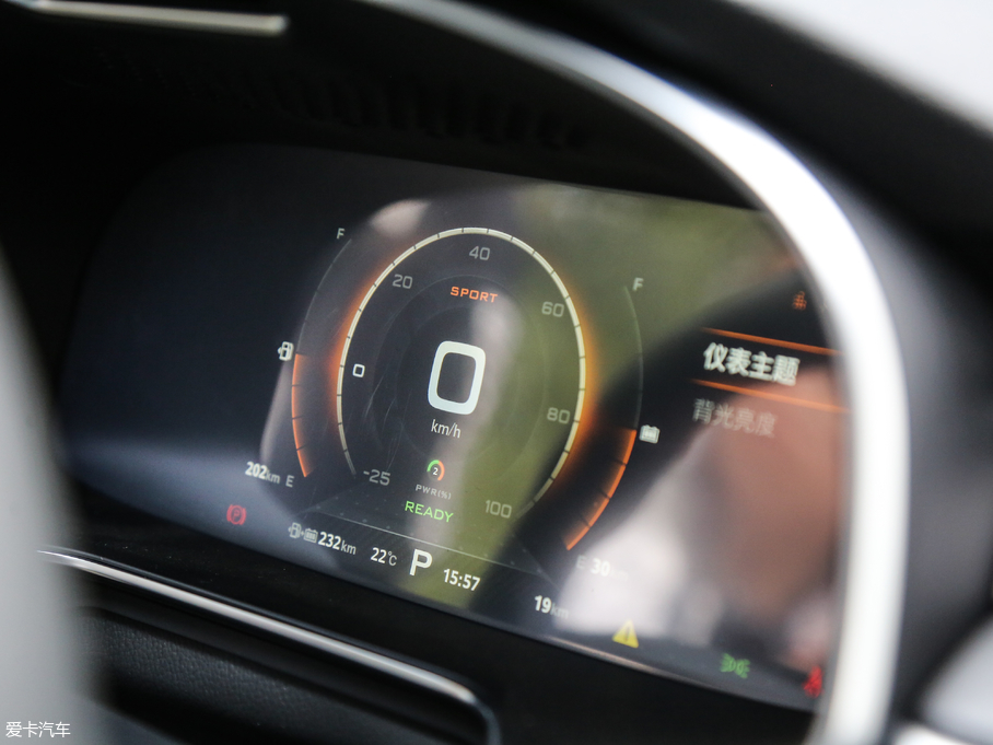 2018MG6Դ 45T E-DRIVE PILOTW