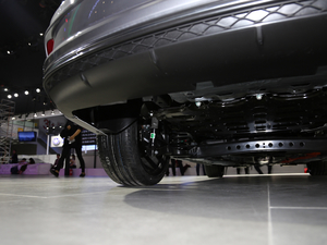 201845T E-DRIVE(q) PILOT(lin)W(wng) (x)(ji)^