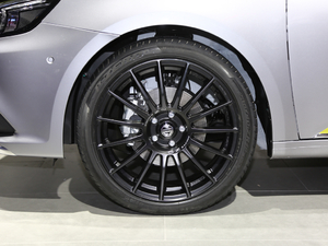 201845T E-DRIVE PILOTW ^