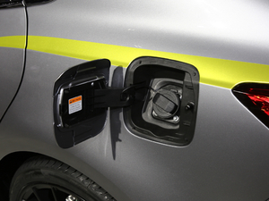 201845T E-DRIVE PILOTW ^