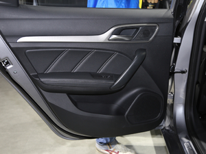 201845T E-DRIVE PILOTW g