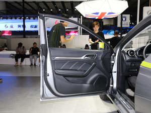 201845T E-DRIVE PILOTW g