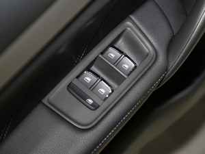 201845T E-DRIVE(q)(dng) PILOT(j)(lin)W(wng) п؅^(q)