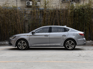 201845T E-DRIVE(q) PILOT(lin)W(wng) (c)