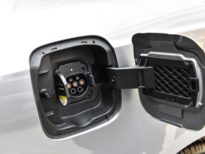 201845T E-DRIVE PILOTW ^