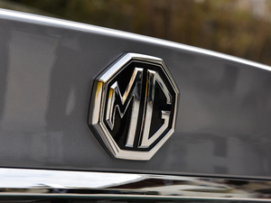 201845T E-DRIVE PILOTW ^